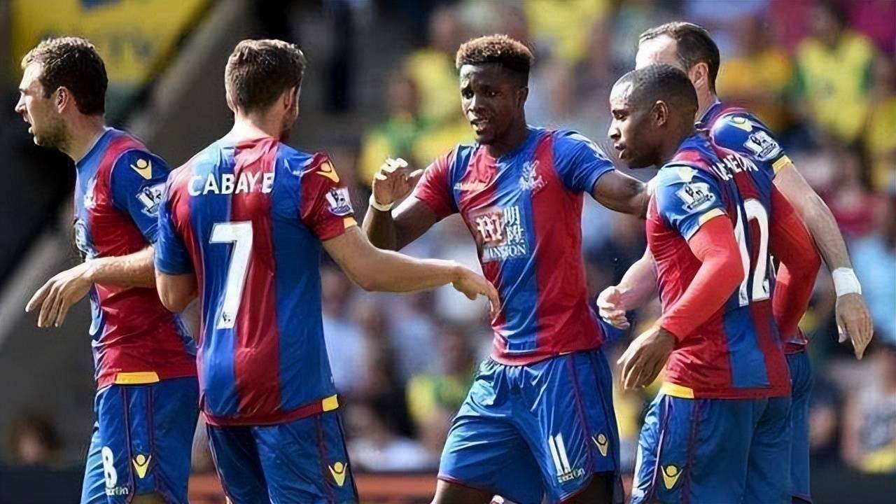 1.5亿买两个同水平的边角料中锋，曼联真是神人