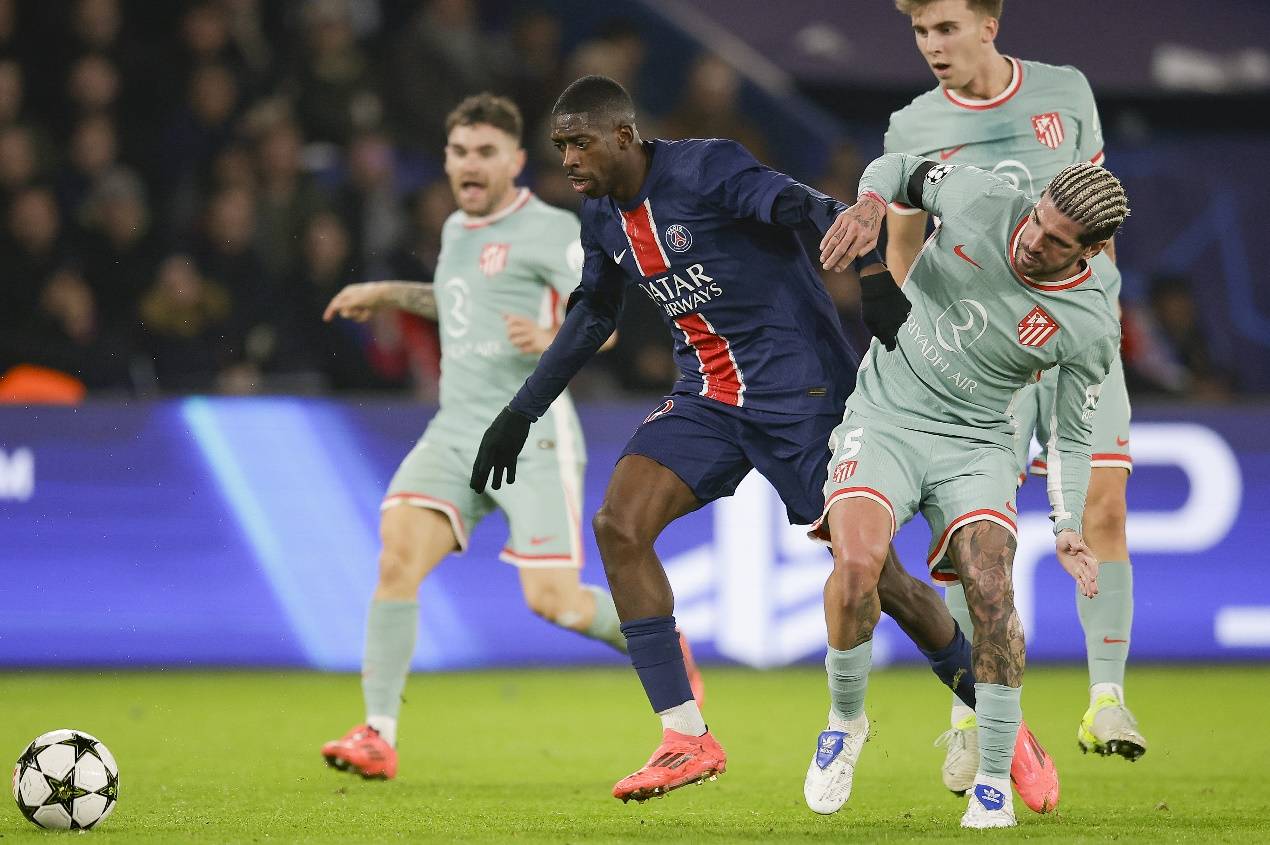 美记：鹈鹕已将锡安摆上交易货架，只要能换回实际的回报即可