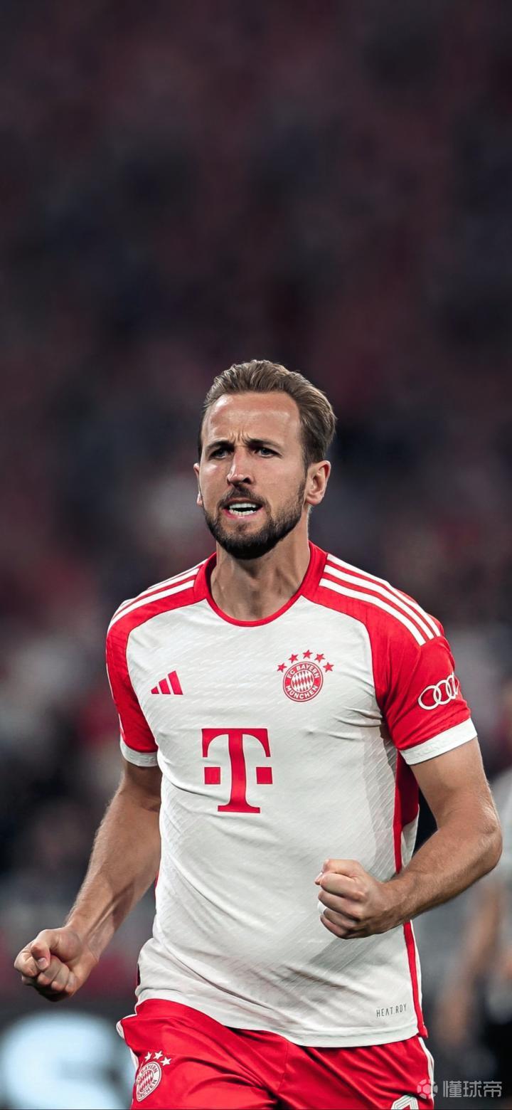 武汉三镇球员邓涵文离队加盟云南玉昆，结束本赛季征程。