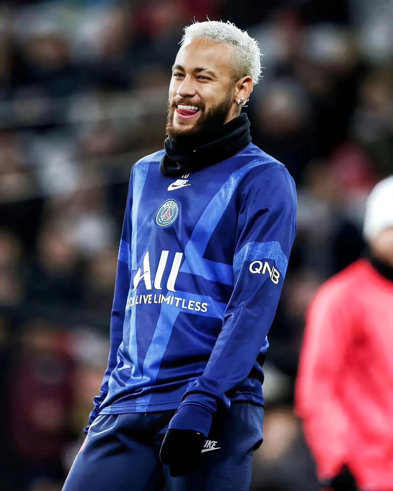 遇到苦主，斯洛特近8次对阵埃因霍温只赢下1场