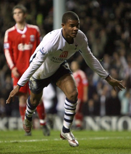 记者：恩昆库在冬窗的未来值得关注；米兰会和经纪人谈莱万